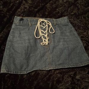 Size small forever21 Jean skirt with lace up draw string